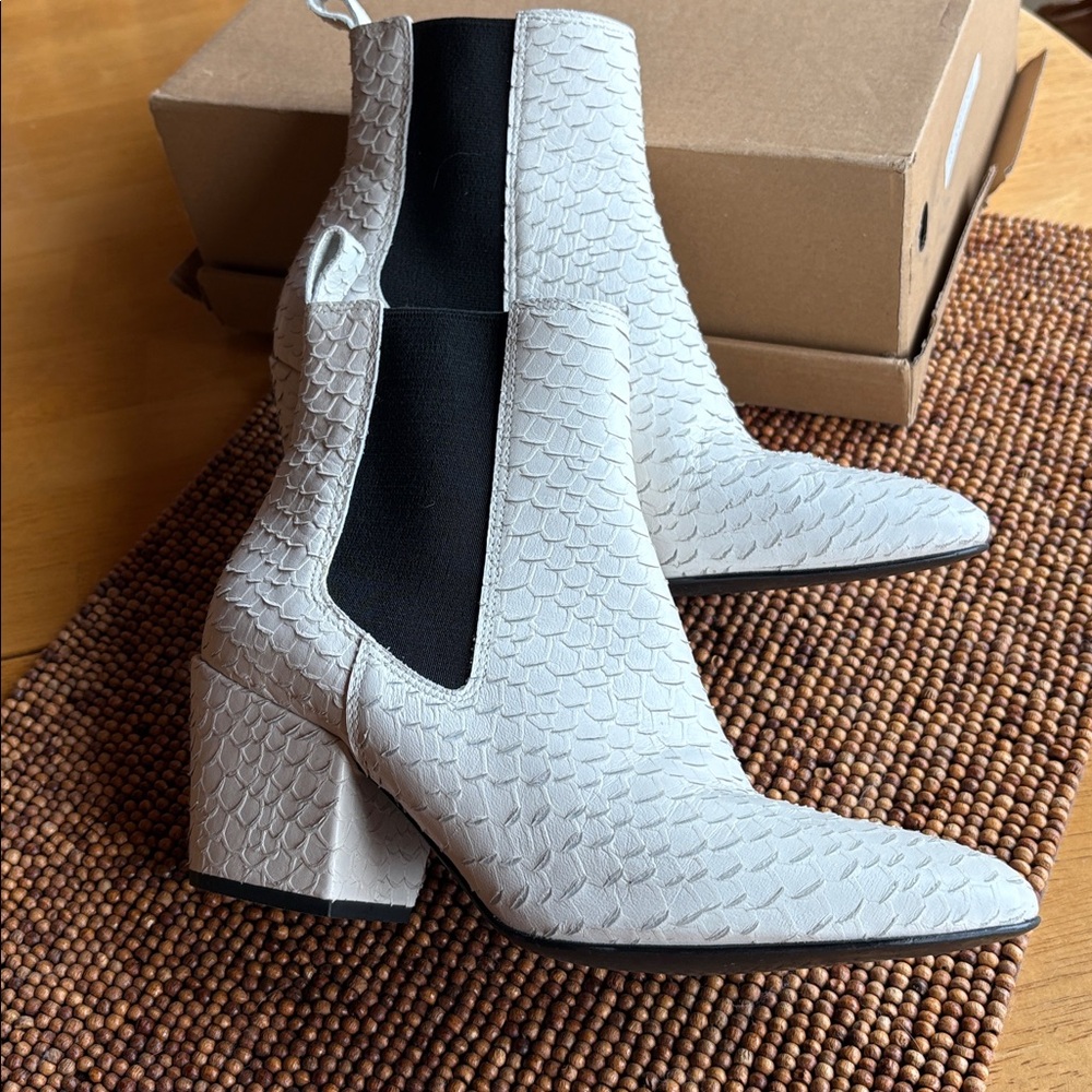 Matisse Leather Boots - Picture 3 of 4